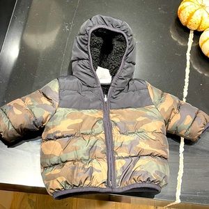 Baby Gap size 0-6 months winter coat